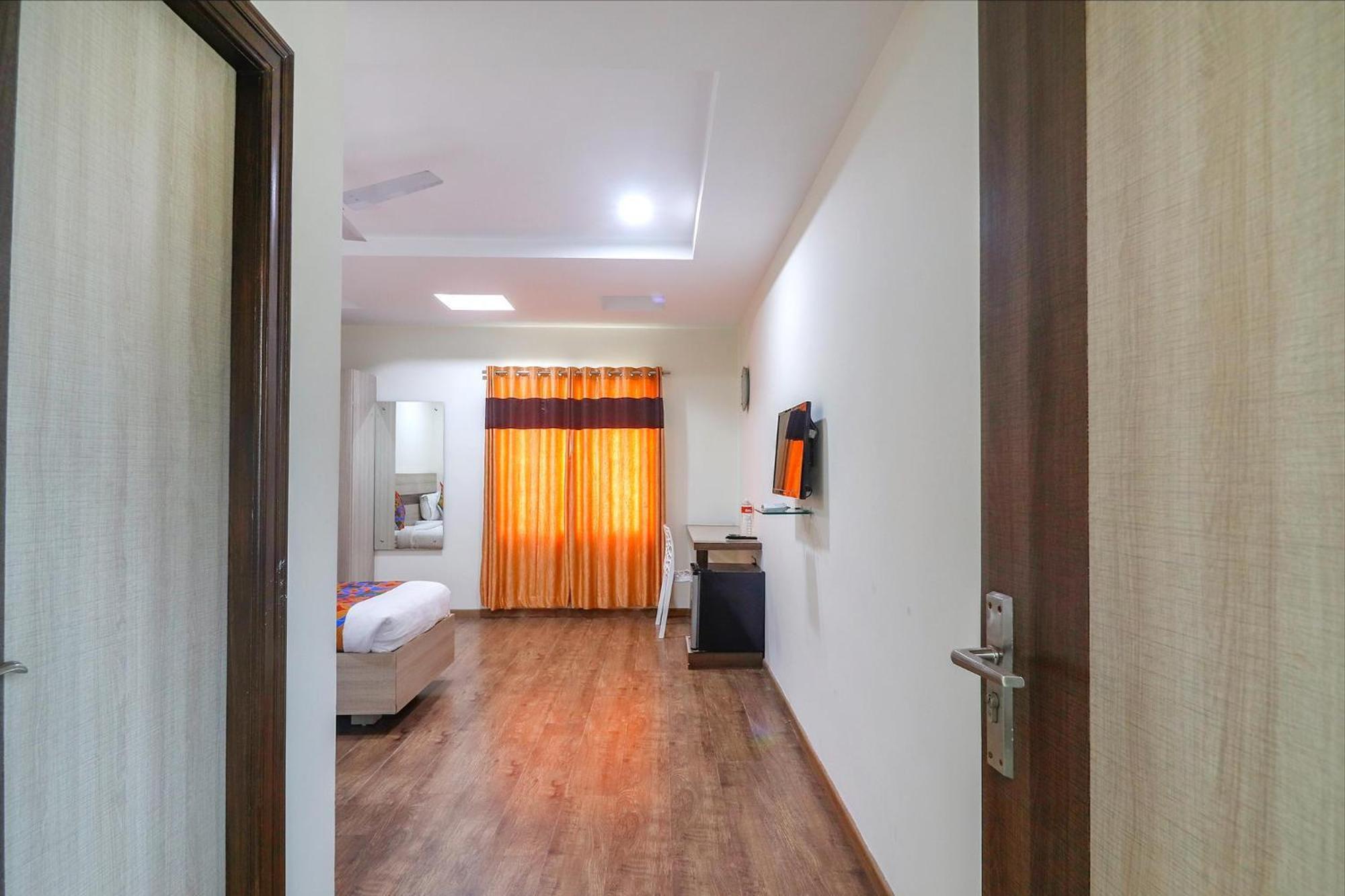 Fabhotel Pride Inn Financia - Nr Dlf Cyber City, Gachibowli Hyderabad Exterior foto